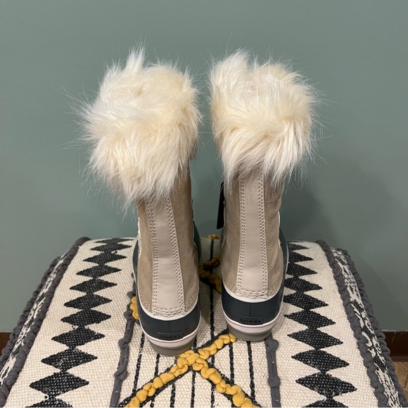 NWT Sorel Youth Joan of Arc Boot size 6 - Picture 5 of 10